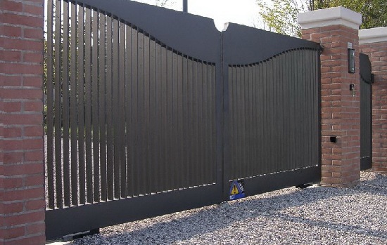 Купить новые ворота Абакан откатные в Каспийске по цене от 82665 руб
