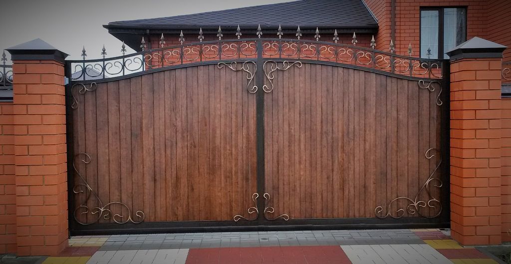 Купить простые ворота для дома: советы по выбору, установке и уходу в Каспийске от 33066 руб | ВоротМастер-Ксп